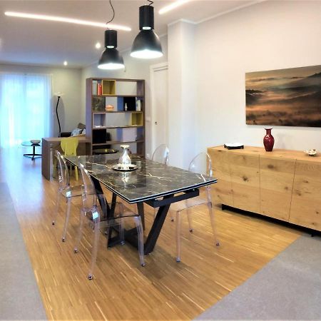 Residenza La Vedetta Apartment อัลบา ภายนอก รูปภาพ