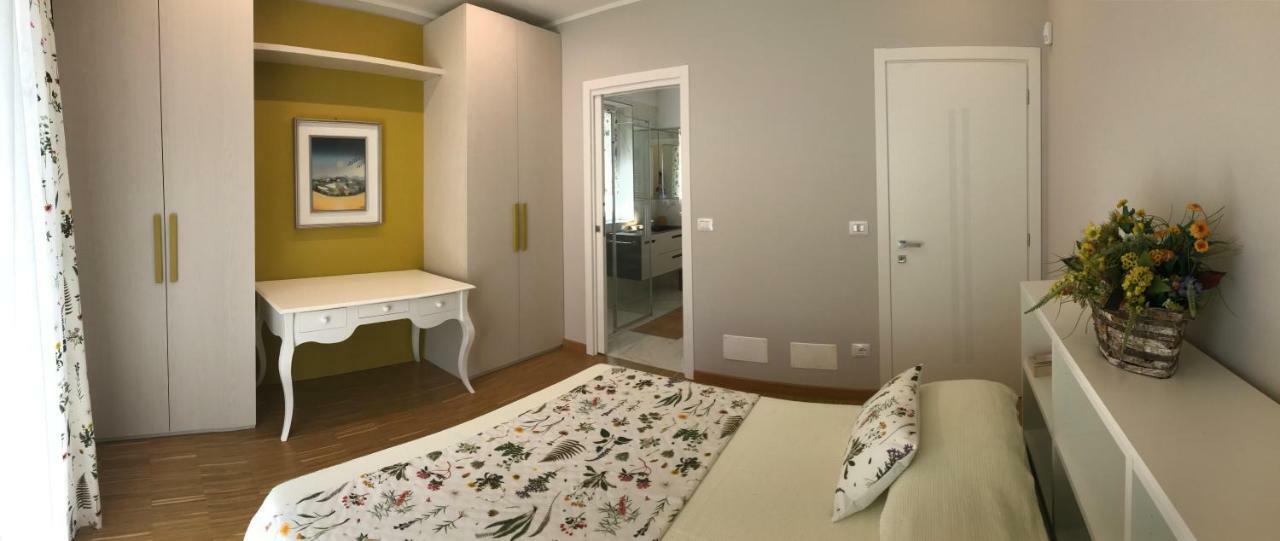 Residenza La Vedetta Apartment อัลบา ภายนอก รูปภาพ